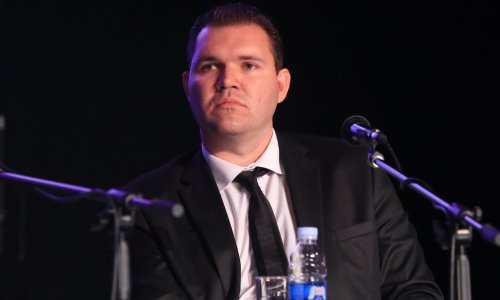 Vlasnik zaštitarske tvrtke osumnjičen da je zatočio, drogirao i silovao djevojku