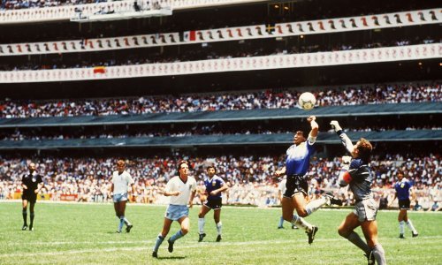 Engleski reprezentativac više ne želi najpoznatiji Maradonin dres, a sada ga možete kupiti i vi; početna cijena je veća od pet milijuna USD