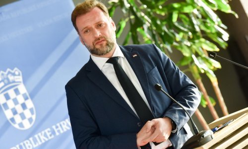 Banožić u čestitci: Vatrogastvo nije samo zanimanje - nego poziv, plemenita misija