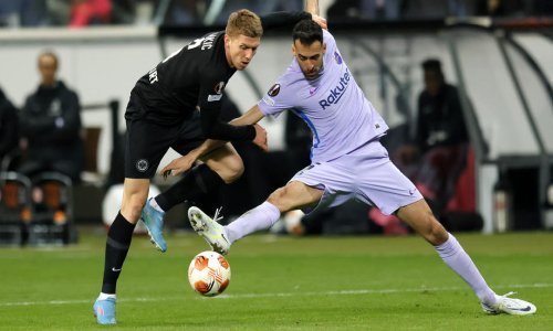 [FOTO] Barcelona s igračem više jedva do remija s Eintrachtom; poraz Rangersa u Portugalu