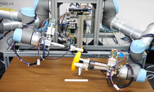 [VIDEO] Delikatan zadatak: Ovaj japanski robot može oguliti bananu