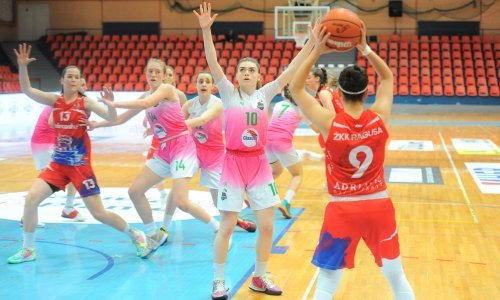 Polufinalne utakmice bez neizvjesnosti; za trofej Kupa igraju košarkašice Trešnjevke i Medveščaka