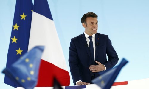 Prvo obraćanje Macrona: Ništa nije gotovo. Sljedeća dva tjedna su ključna
