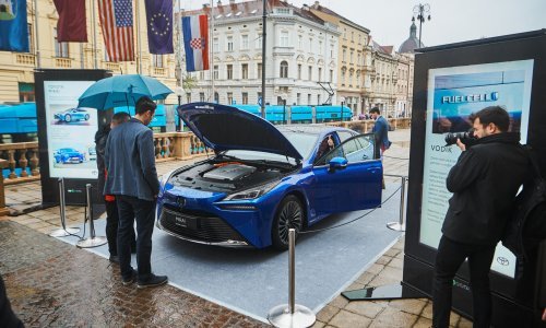 [FOTO/VIDEO] Tjedan vodikovih tehnologija u Zagrebu: Toyota Mirai druge generacije podiže tehnologiju FCEV na višu razinu