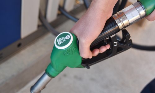 Cijene goriva odletjele u nebo, a cijene nafte na svjetskom tržištu pale prema 105 dolara