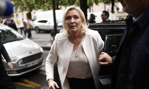 Le Pen: Čim završi rat u Ukrajini, pozvat ću na približavanje NATO-a i Rusije
