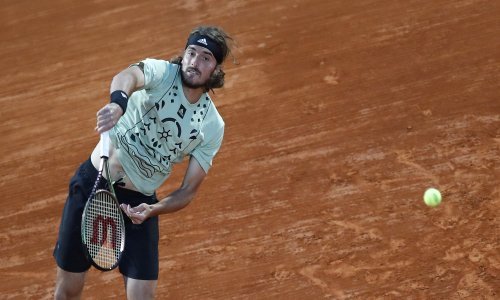Stefanos Tsitsipas ostao u igru za obranu naslova, iako je izgubio deset gemova zaredom