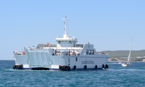 Poskupljuje prijevoz trajektima, katamaranima i brodovima; od utorka nove cijene