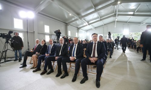 [VIDEO/FOTO] Plenković: Na misi i prognani Ukrajinci kojima Hrvatska pruža potporu