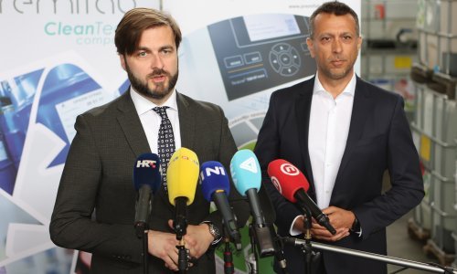 [VIDEO/FOTO] Ministar Ćorić posjetio tvrtku Premifab koja jedina u Hrvatskoj regenerira otpadna otapala