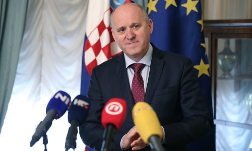 [VIDEO] 'Na koalicijskom sastanku nije bilo riječi o rekonstrukciji Vlade'