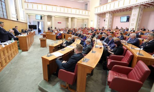 Sabor nastavlja sjednicu o zakonu koji će dovesti do bolje zaštite prava i interesa djece