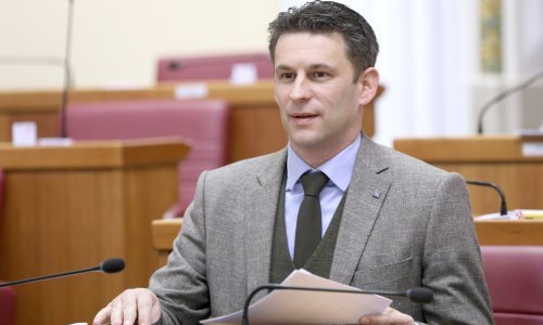 Petrov: Zakon o poljoprivrednom zemljištu smrt je za hrvatsku poljoprivredu