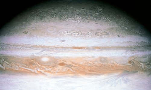 Fascinantni Jupiter: Okićen masivnim olujama, ovaj plinoviti div krije brojne tajne