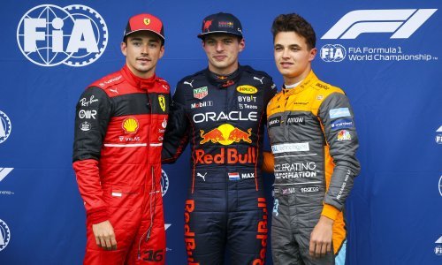 Max Verstappen najbrži u kvalifikacijama, a iza njega Charles Leclerc; pogledajte kako je bolid Carlosa Sainza završio u zidu
