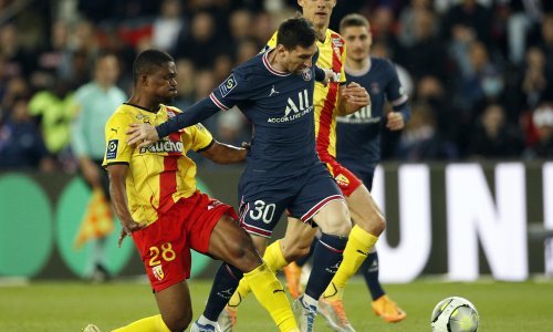 [FOTO] PSG odigrao tek 1:1 na Parku prinčeva, ali osigurao desetu titulu u povijesti; u Saint-Etienneu prekid