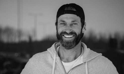 Umro je Kristijan Schneider, trener koji je radio s hrvatskom senzacijom Petrom Marčinko te Bornom Ćorićem, Anom Konjuh...