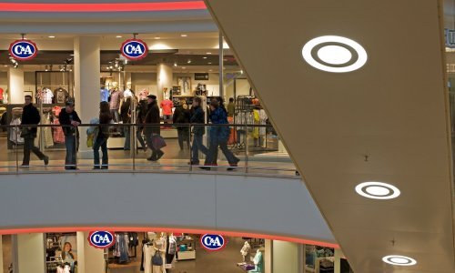 Potrošnja u ožuju porasla 14. mjesec zaredom