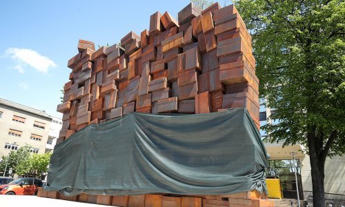 [ANKETA] Nakon mnogih prijepora i skandala, u srijedu se konačno otvorio Spomenik žrtvama Holokausta i ustaškog režima. Želimo čuti sviđa li vam se