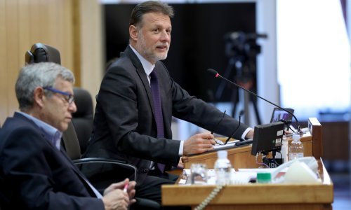 Sabor odlučio: Milošević se vraća u klupe, Piletića mijenja Komes