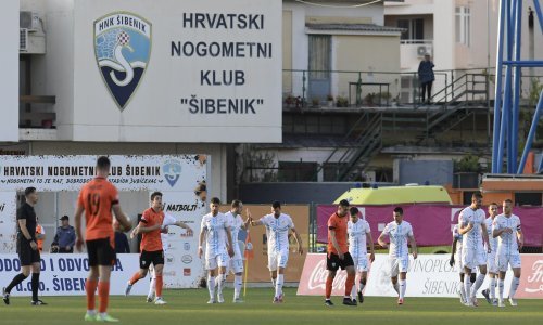 [VIDEO/FOTO] Na Šubićevcu čak osam pogodaka; hat-trick Josipa Drmića za četvrtu ovosezonsku pobjedu Rijeke nad Šibenikom