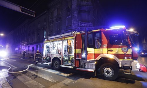 [FOTO/VIDEO] Drama u srcu Zagreba: Izgorio stan u Palmotićevoj, vatrogasci spašavali stanare