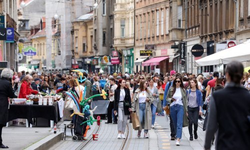 [FOTO] Brojne Zagrepčane privuklo proljetno izdanje 'Projekta Ilica'