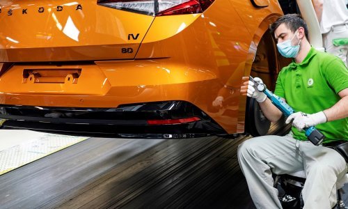 [FOTO] Pandemija, čipovi, rat u Ukrajini: Svi proizvođači automobila su pred izazovima