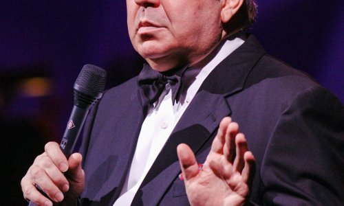 Preminuo Frank Sinatra Junior