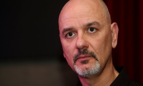 Fraktura najavljuje promociju novog romana Zorana Žmirića 'Hotel Wartburg'