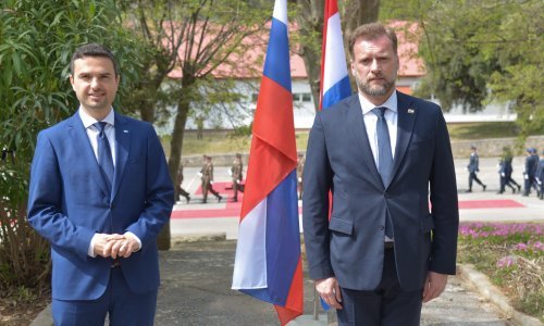 Banožić sa slovenskim kolegom Toninom razgovarao o stanju u Ukrajini