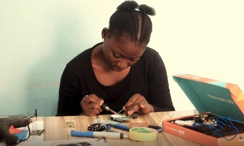 [VIDEO] CircuitMess u kampanji za djevojčicu iz Nigerije koja želi biti inženjerka