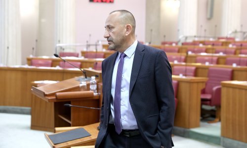 [FOTO] Zekanović traži da DORH uzme iskaz od Milanovića: 'Istražiti, procesuirati, zatvoriti ili staviti u ludnicu, nema treće mogućnosti!'