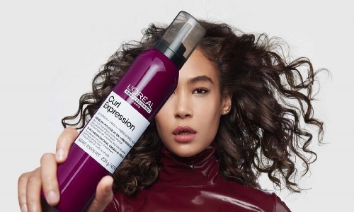 L’Oréal Professionnel svojom najnovijom linijom Curl Expression razbija mit kako je nemoguće 'ukrotiti' kovrčavu kosu