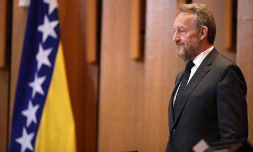 Izetbegović: Milanovićevo ponašanje šteti odnosima Hrvata i Bošnjaka