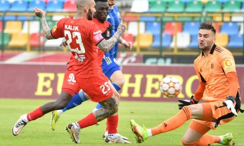 [VIDEO/FOTO] Luda utakmica Gorice i Lokosa; šest golova, nevjerojatne greške, dva isključenja, a golman Nevistić primio pogodak na isti, smiješan način, kao protiv Dinama