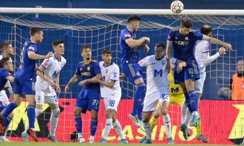 [VIDEO/FOTO] Dinamo srušio Osijek i sve je bliže obrani naslova u HT Prvoj ligi; gosti još u prvom poluvremenu ostali s deset igrača