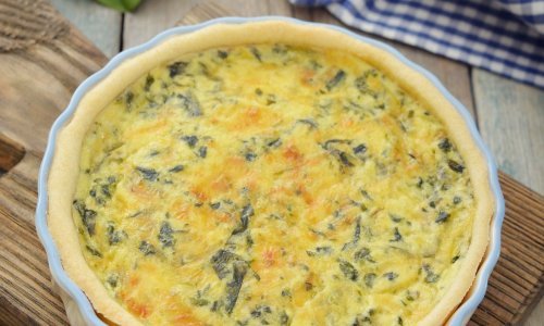 U njega možete ubaciti bilo koje povrće, a uvijek će se tražiti kriška više: Zlatna pravila pripreme quichea