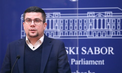 Hajduković predlaže da se Zelenski obrati Hrvatskom saboru
