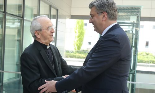 [FOTO] Plenković se susreo sa Stalnim vijećem HBK: Teme razgovora Ukrajina, BiH, inflacija te obnova nakon potresa