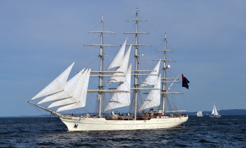 Školski brod Kraljevske mornarice Omana 'Shabab Oman II' uplovio u Dubrovnik