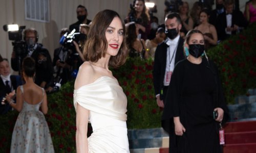 Ove cipele vruća su roba; rasprodaju se u rekordnom roku, obožavaju ih zaljubljenice u modu, a toliko su lijepe da im je nemoguće odoljeti