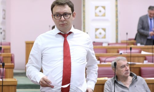 [VIDEO] Glavašević opleo po Grliću Radmanu, nazvao ga stupidno neinformiranim i mađaronskim klaunom