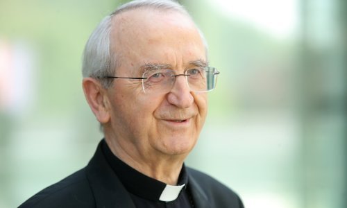 Tajnik Svete Stolice s hrvatskim biskupima: Uspostavljeni su dobri odnosi između Crkve i Države