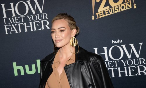 Sve za naslovnicu: Glumica Hilary Duff skinula se do kraja i pokazala nevjerojatno tijelo ali poručila da nije sve onako kako izgleda