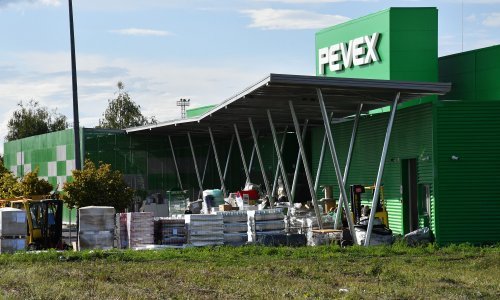 Pevex odlučio zadržati 288 milijuna kuna dobiti, imenovan i revizor za 2022.