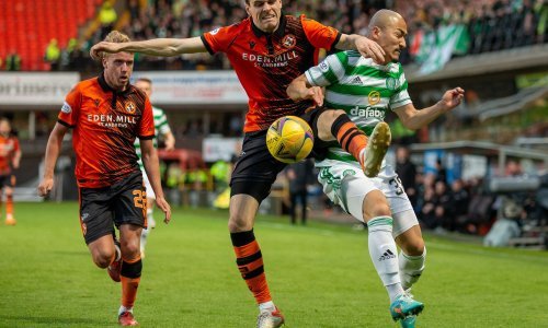 Celtic stigao do boda na gostovanju i potvrdio titulu škotskog prvaka; Rangersima nije pomogla ni uvjerljiva pobjeda