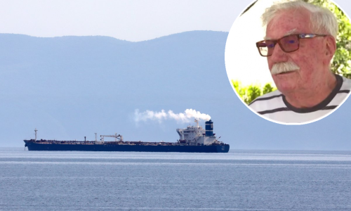 Nikome nije jasno što pored Krka radi tanker pun iranske nafte, a stručnjaci upozoravaju: Posada će uskoro ostati bez hrane i vode