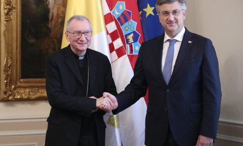 Parolin s Plenkovićem: Vatikan se snažno zalaže za jednakopravnost naroda u BiH