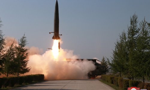 Pyongyang testirao balističke projektile